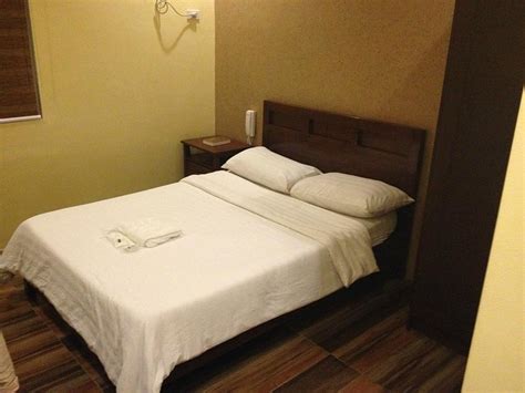 Japi Hotel Rooms: Pictures & Reviews .